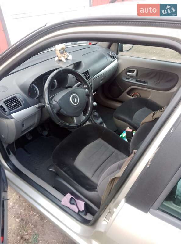 Седан Renault Thalia 2009 в Коломые