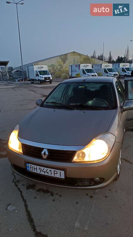 Седан Renault Thalia 2010 в Одессе фото 3 Седан Renault Thalia 2010 в Одессе