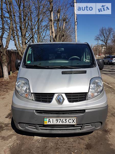 Renault Trafic 2012 года