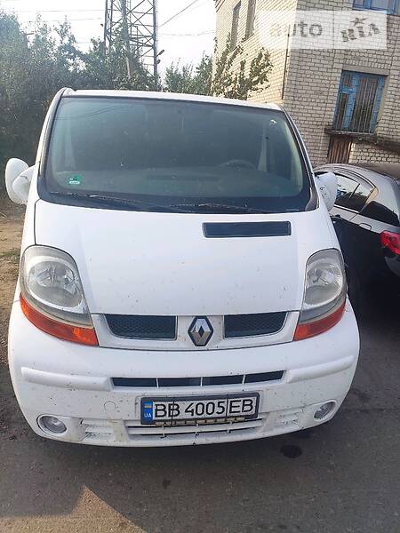 Renault Trafic пасс.