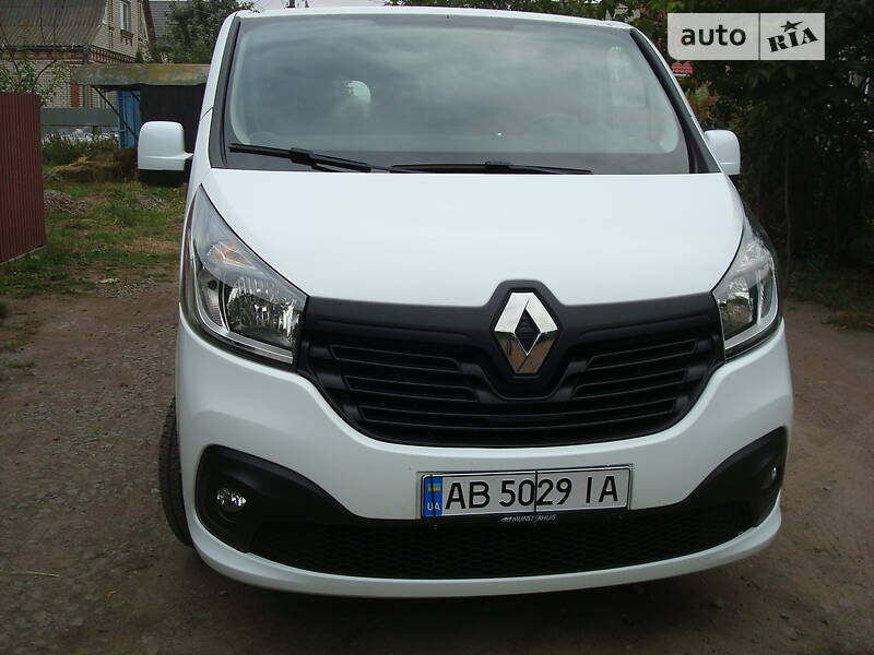 Renault Trafic пасс.