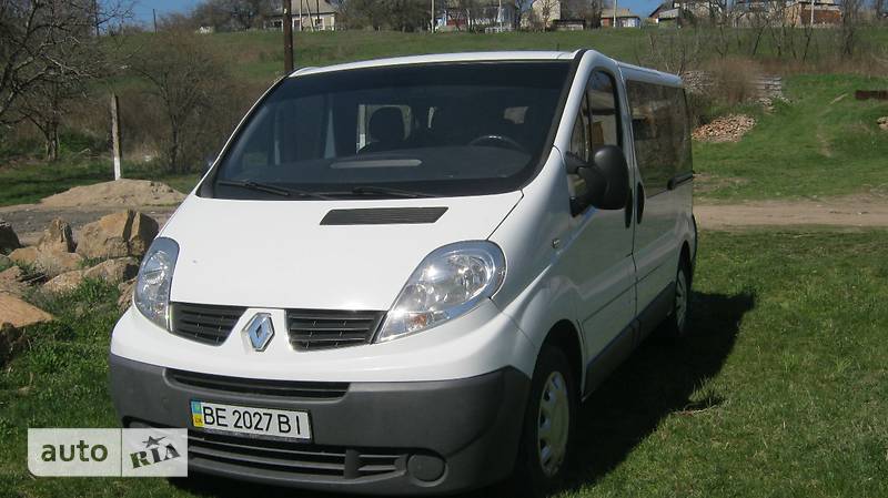 Минивэн Renault Trafic 2008 в Николаеве