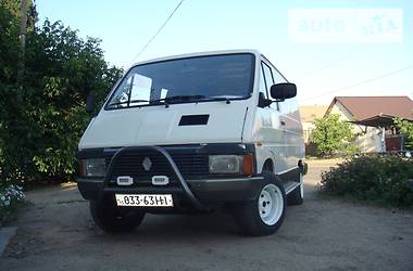Минивэн Renault Trafic 1988 в Вознесенске