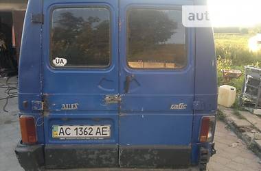 Грузопассажирский фургон Renault Trafic 1999 в Изяславе