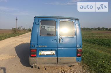 Вантажопасажирський фургон Renault Trafic 1997 в Тернополі