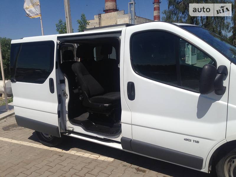 Минивэн Renault Trafic 2007 в Черновцах