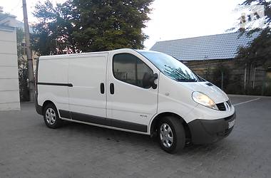 Грузопассажирский фургон Renault Trafic 2013 в Черновцах