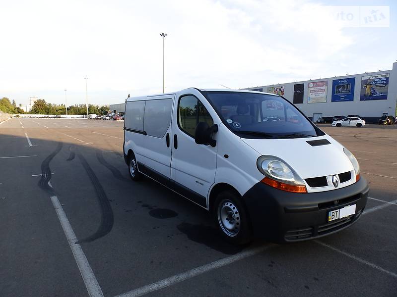 Інші легкові Renault Trafic 2006 в Херсоні