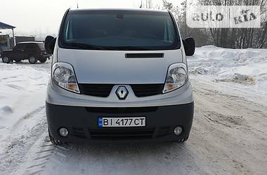 Вантажопасажирський фургон Renault Trafic 2014 в Полтаві