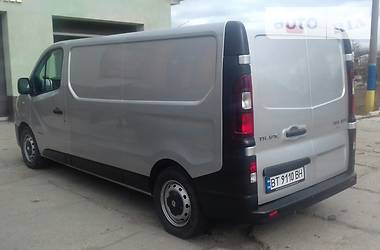 Грузопассажирский фургон Renault Trafic 2015 в Чаплинке