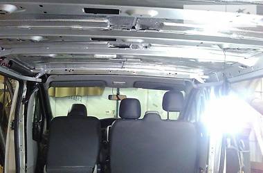 Грузопассажирский фургон Renault Trafic 2012 в Днепре