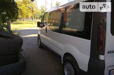 Грузопассажирский фургон Renault Trafic 2002 в Киеве