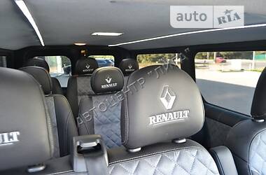 Грузопассажирский фургон Renault Trafic 2015 в Хмельницком