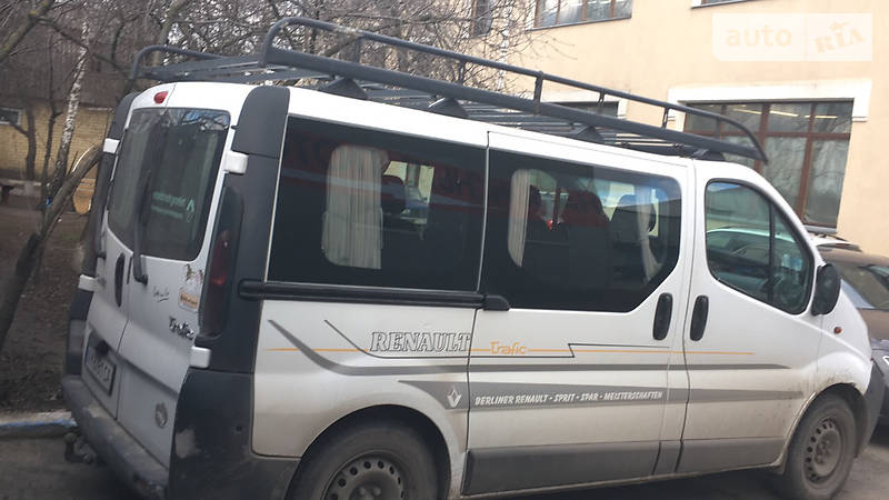 Мінівен Renault Trafic 2003 в Києві