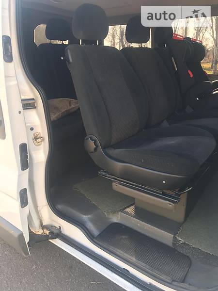 Минивэн Renault Trafic 2010 в Торецке