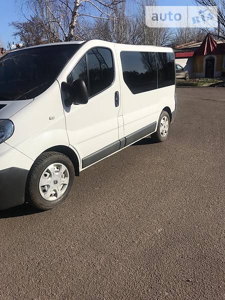 Минивэн Renault Trafic 2010 в Торецке