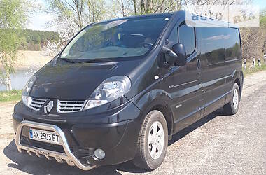 Вантажопасажирський фургон Renault Trafic 2014 в 