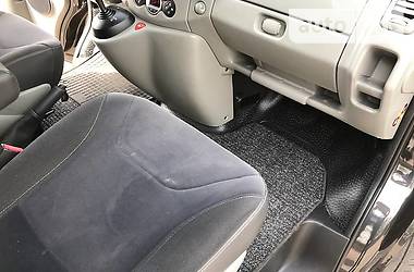 Вантажопасажирський фургон Renault Trafic 2014 в 