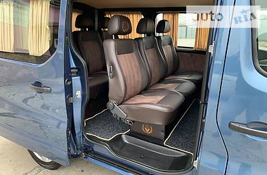 Минивэн Renault Trafic 2016 в Киеве