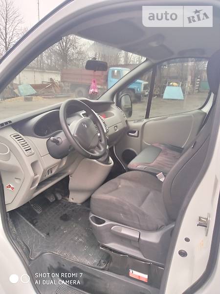 Універсал Renault Trafic 2011 в Малій Висці