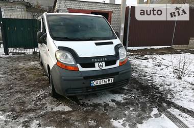 Грузопассажирский фургон Renault Trafic 2001 в Черкассах