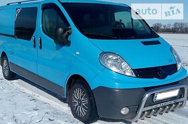 Мінівен Renault Trafic 2013 в 