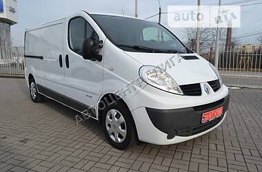 Грузопассажирский фургон Renault Trafic 2013 в Хмельницком