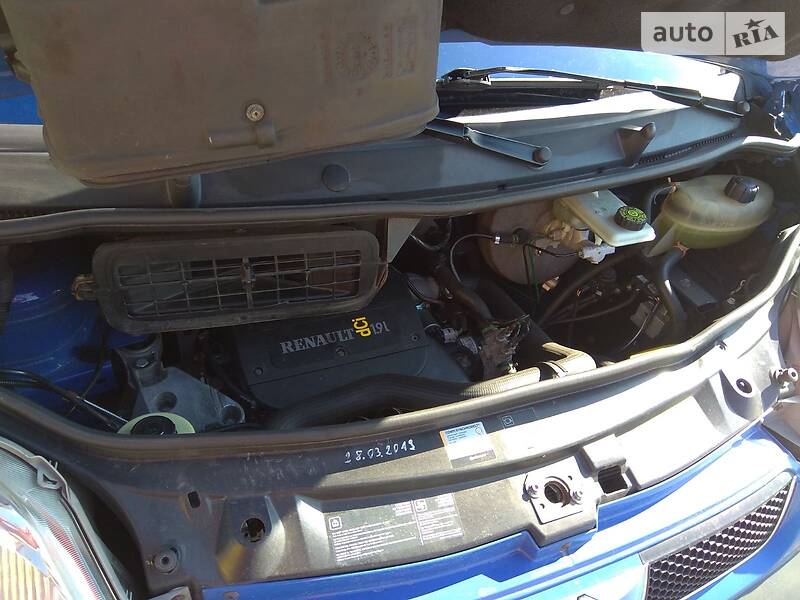 Грузопассажирский фургон Renault Trafic 2003 в Черновцах фото 5 Грузопассажирский фургон Renault Trafic 2003 в Черновцах