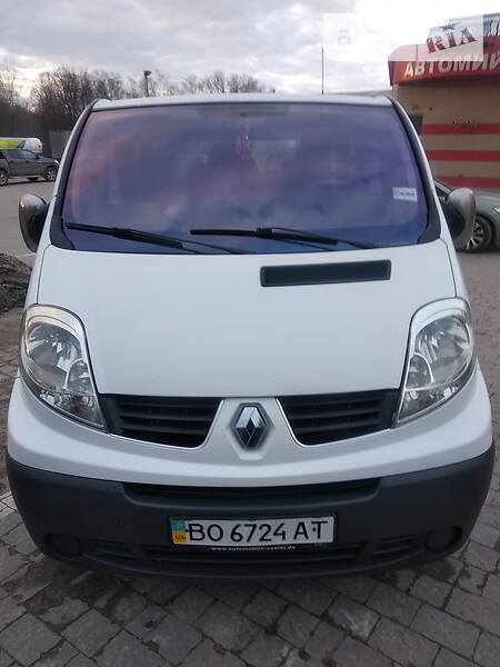 Мінівен Renault Trafic 2009 в Тернополі