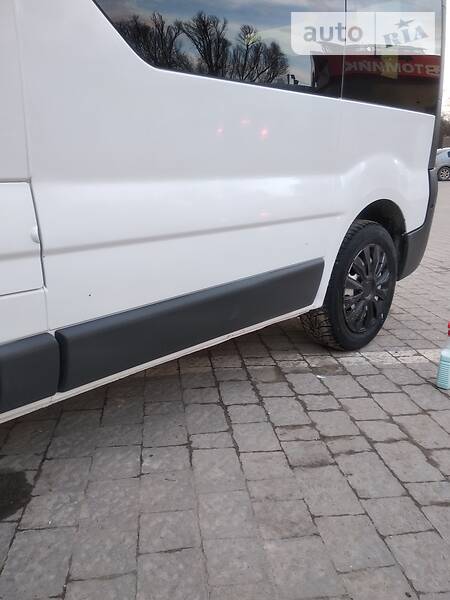 Мінівен Renault Trafic 2009 в Тернополі