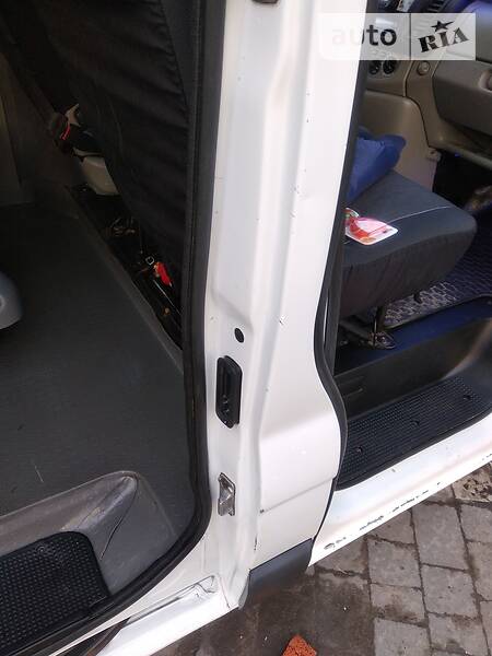 Мінівен Renault Trafic 2009 в Тернополі