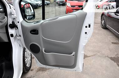 Мінівен Renault Trafic 2009 в 