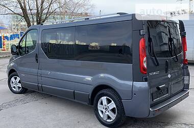 Мінівен Renault Trafic 2014 в 
