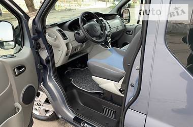 Мінівен Renault Trafic 2014 в 