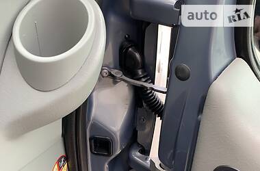 Мінівен Renault Trafic 2014 в 