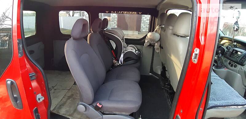Мінівен Renault Trafic 2005 в Подільську