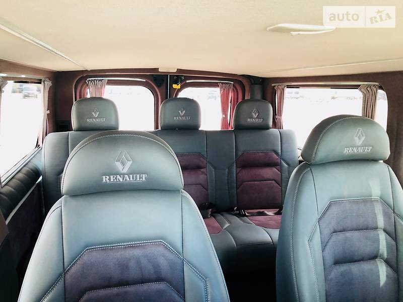 Мінівен Renault Trafic 2015 в Києві