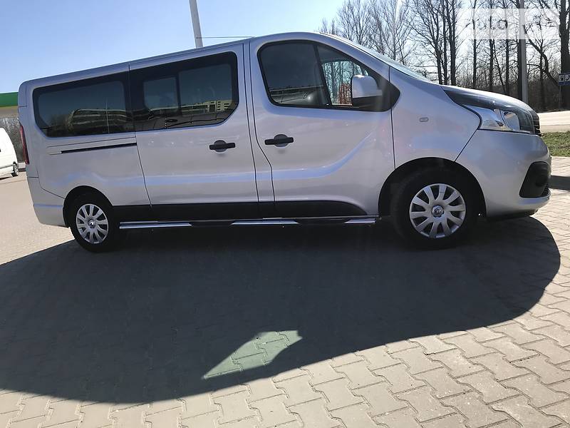 Мінівен Renault Trafic 2015 в Бродах