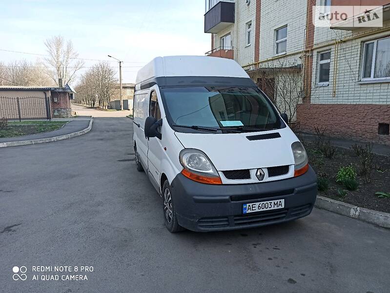 Вантажопасажирський фургон Renault Trafic 2006 в Кривому Розі фото 3 Вантажопасажирський фургон Renault Trafic 2006 в Кривому Розі