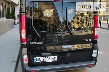Мінівен Renault Trafic 2010 в 