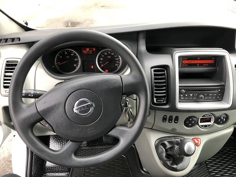 Мінівен Renault Trafic 2010 в Радивиліві