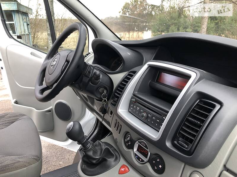 Мінівен Renault Trafic 2010 в Радивиліві