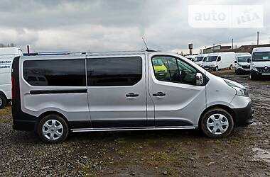 Мінівен Renault Trafic 2014 в 