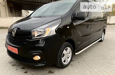 Мінівен Renault Trafic 2016 в 