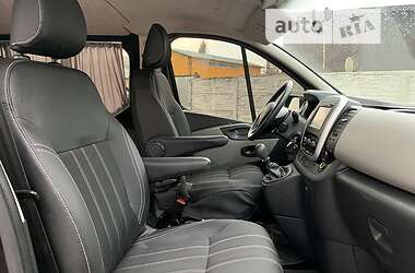 Мінівен Renault Trafic 2016 в 