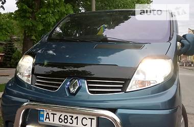 Минивэн Renault Trafic 2008 в Ивано-Франковске