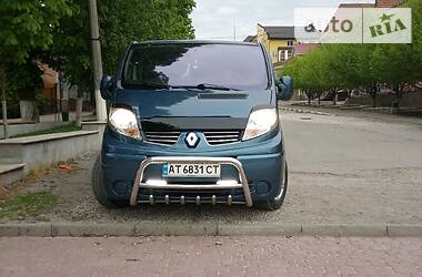 Минивэн Renault Trafic 2008 в Ивано-Франковске