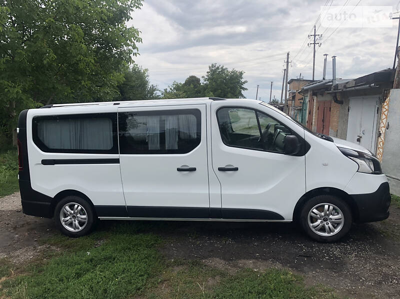 Мінівен Renault Trafic 2016 в Козятині