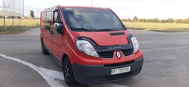 Вантажопасажирський фургон Renault Trafic 2012 в Херсоні фото 4 Вантажопасажирський фургон Renault Trafic 2012 в Херсоні