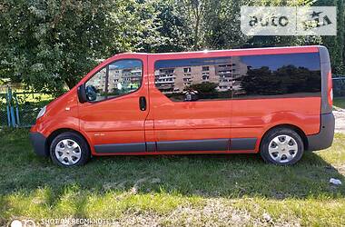 Грузопассажирский фургон Renault Trafic 2012 в Дубно